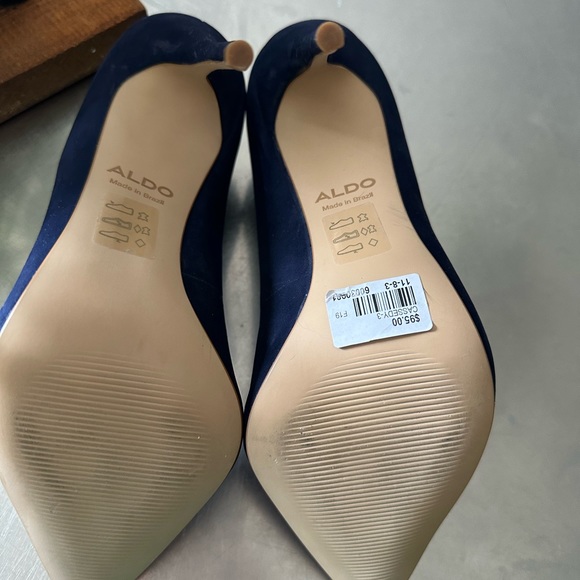 Aldo - Picture 3 of 4